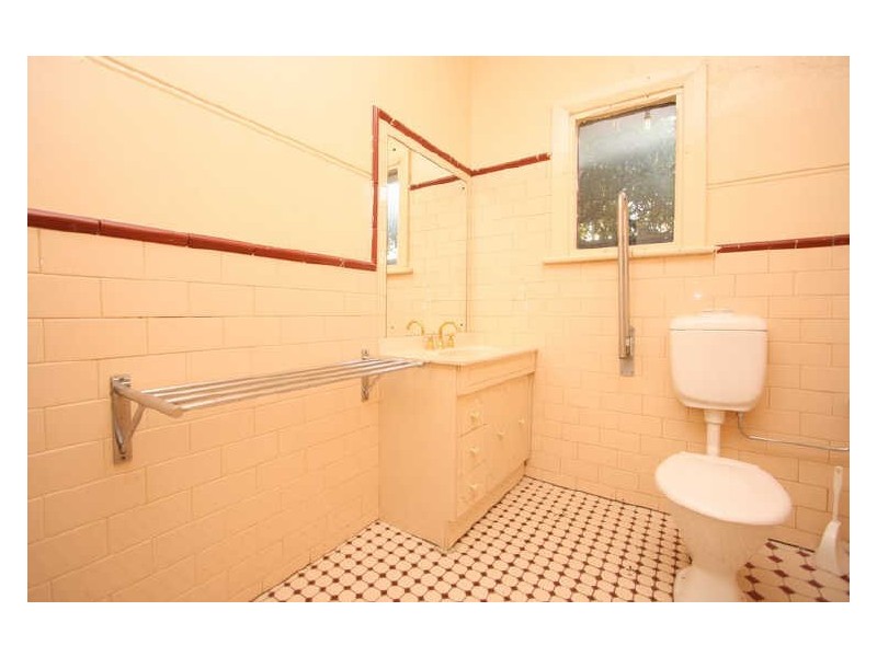 27 Payneham Road, College Park SA 5069