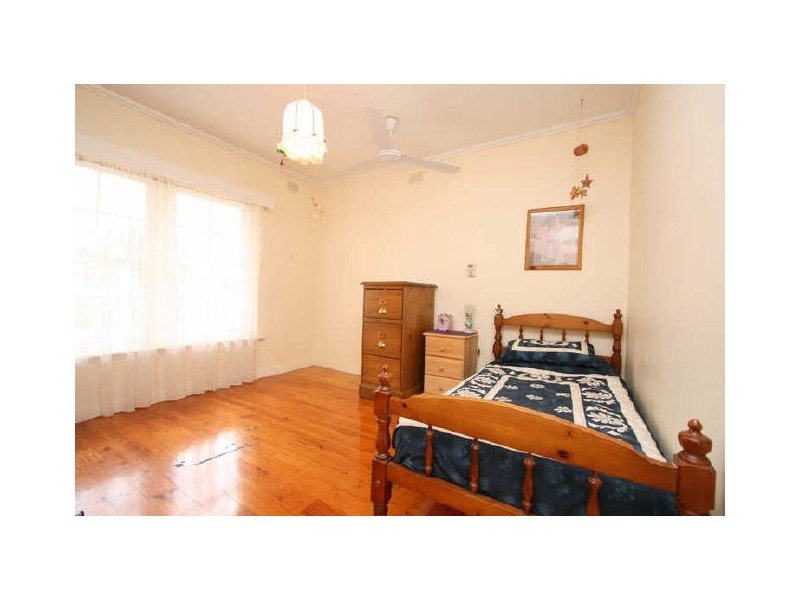 23 Yorkshire, Grange SA 5022