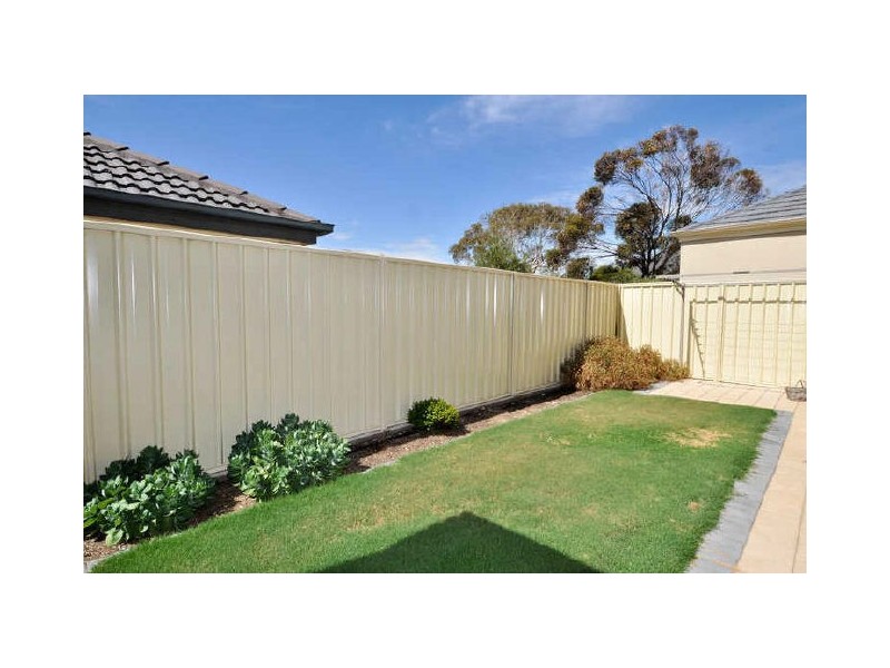 2/84 Charles Sturt Avenue, Grange SA 5022