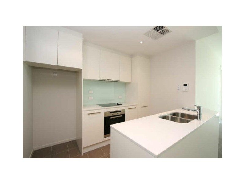 16/155 Brebner Drive, West Lakes SA 5021