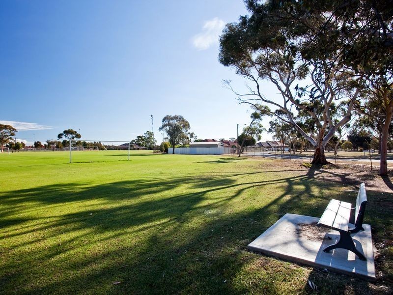 2 Deakin Avenue, Royal Park SA 5014