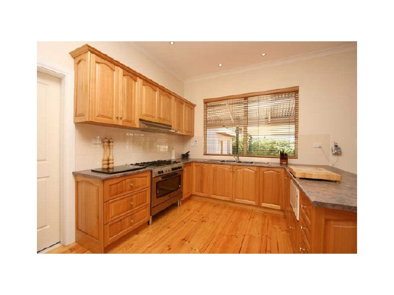 10 William Street, Alberton SA 5014