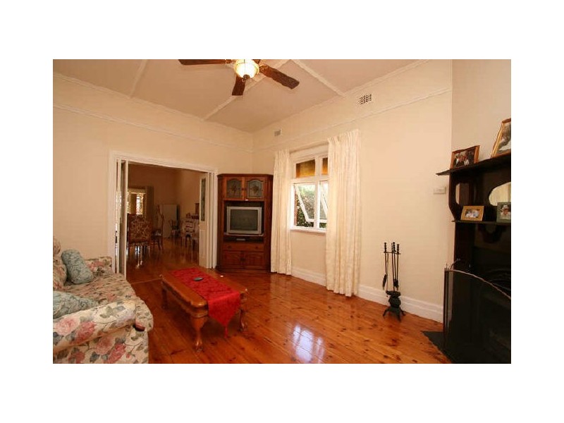 10 William Street, Alberton SA 5014
