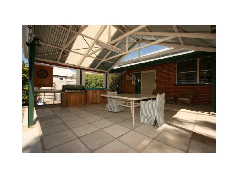 10 William Street, Alberton SA 5014