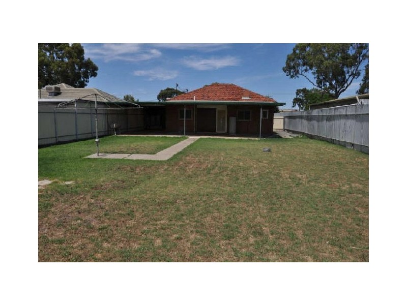 5 Hill Road, Wingfield SA 5013