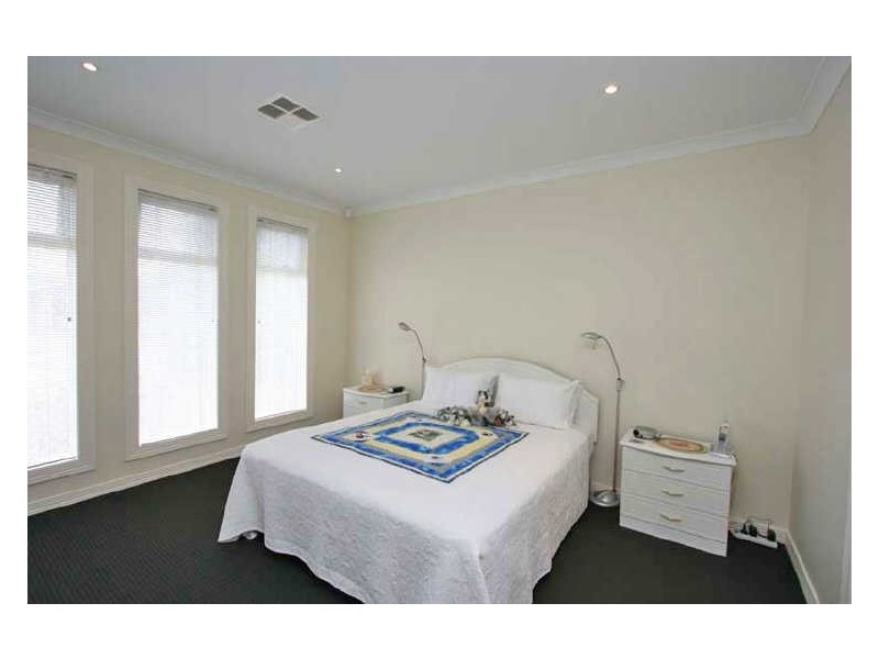 31 Manly Circuit, West Lakes Shore SA 5020