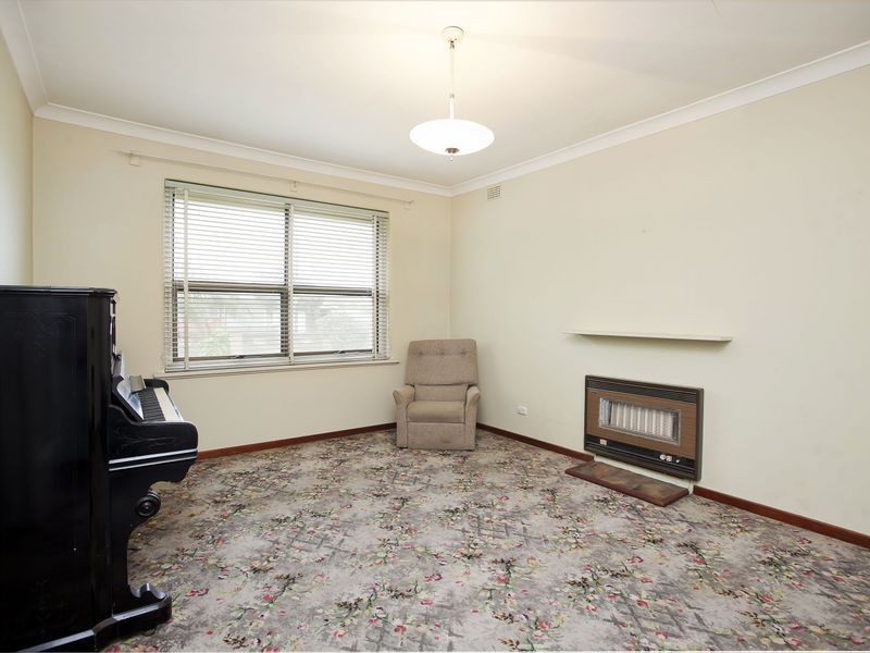 38 Trimmer Parade, Woodville West SA 5011