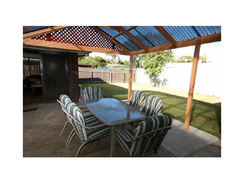 6 Mette Court, Salisbury Downs SA 5108