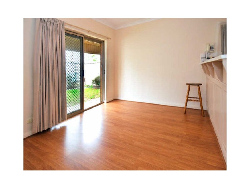 4/31 Mariners Crescent, West Lakes SA 5021