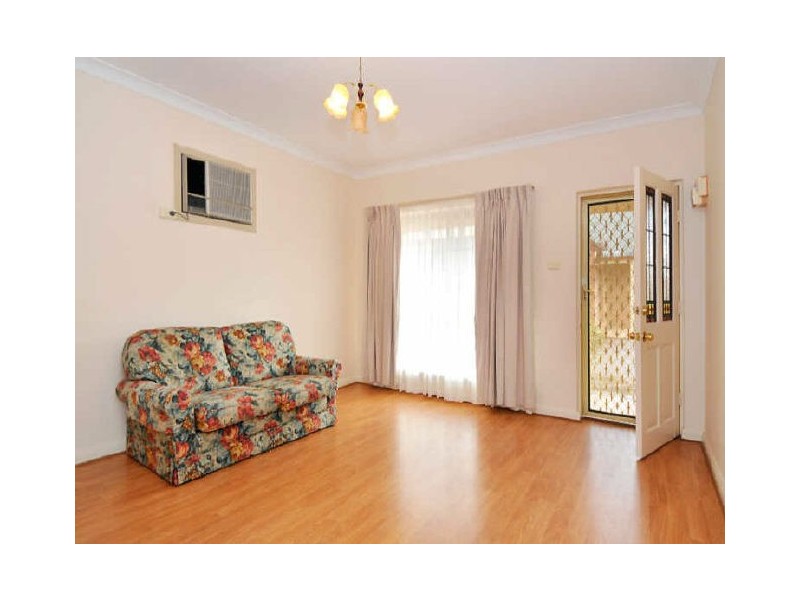 4/31 Mariners Crescent, West Lakes SA 5021