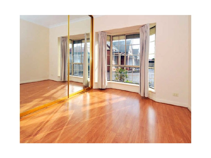 4/31 Mariners Crescent, West Lakes SA 5021