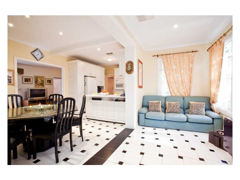 34 Northern Avenue, West Beach SA 5024
