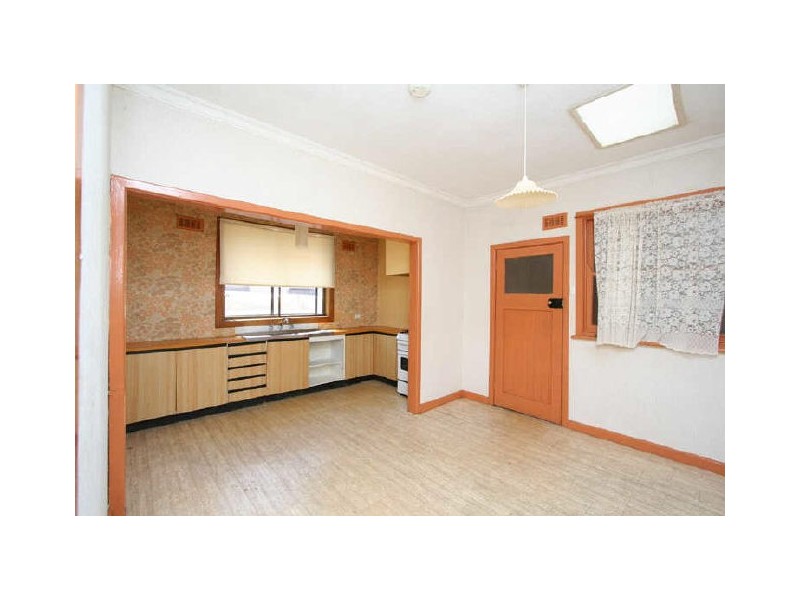 42 Minns Street East, Seaton SA 5023