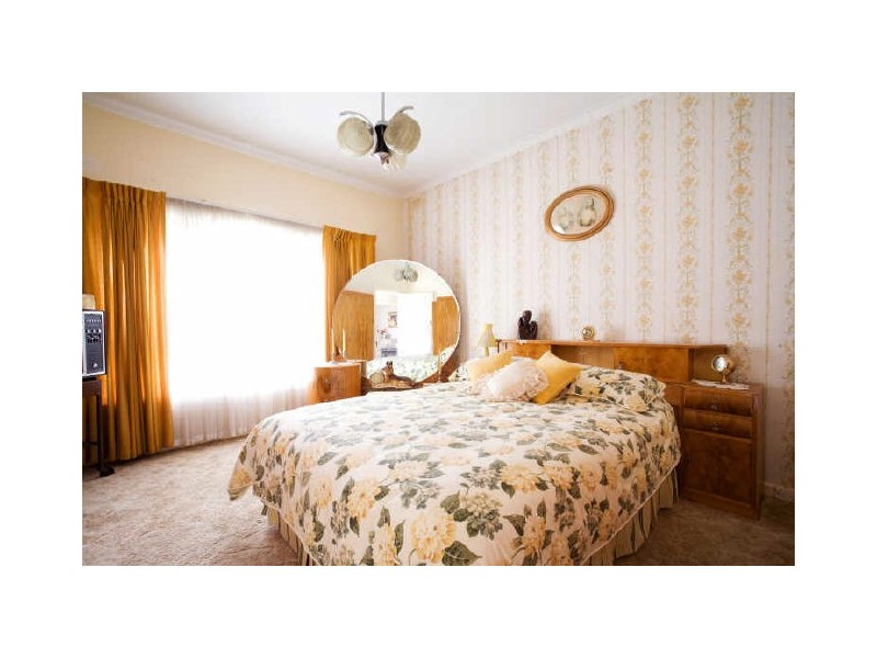 10 Lonsdale Street, Woodville North SA 5012