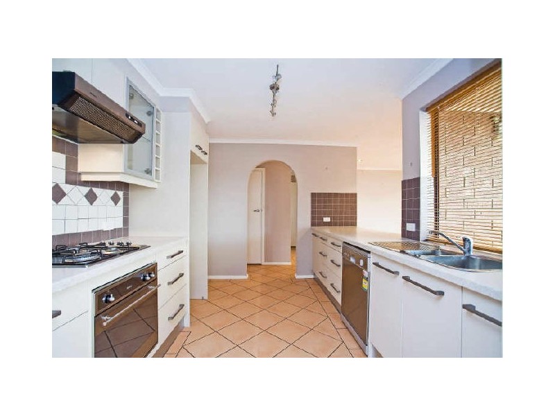 24 Young Street, Reynella SA 5161