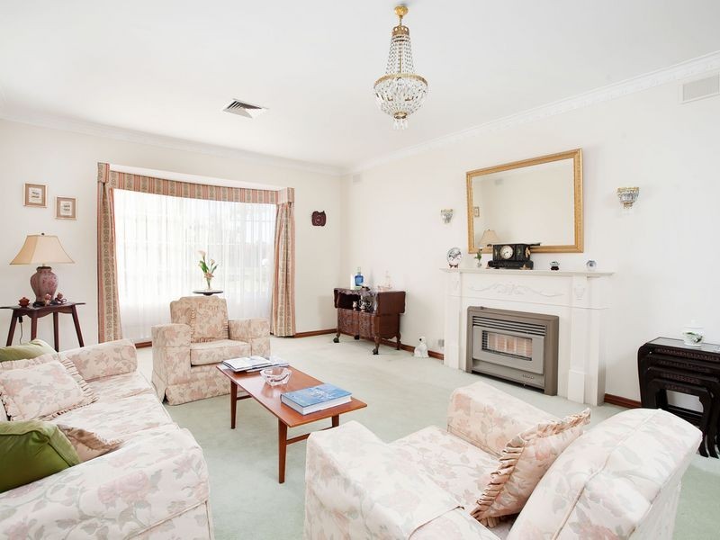 7 Tatura Crescent, Fulham Gardens SA 5024