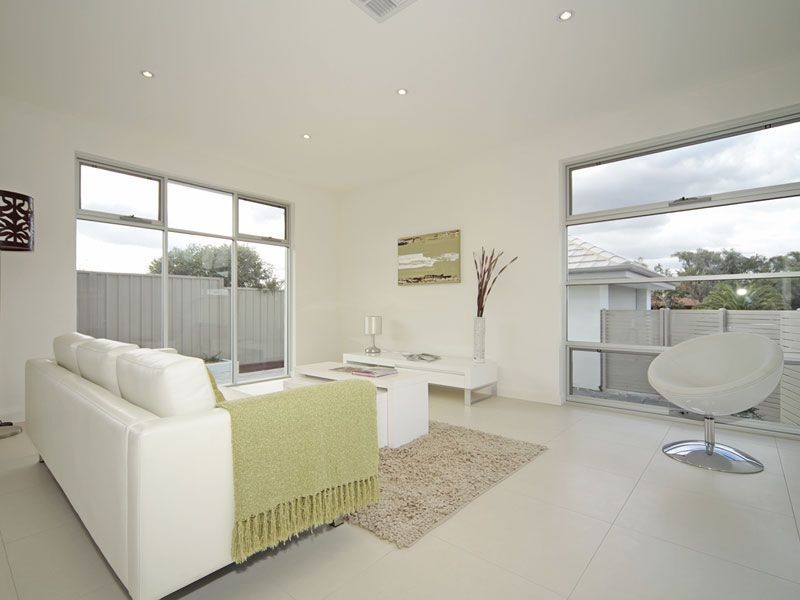 1/171 Military Road, Tennyson SA 5022