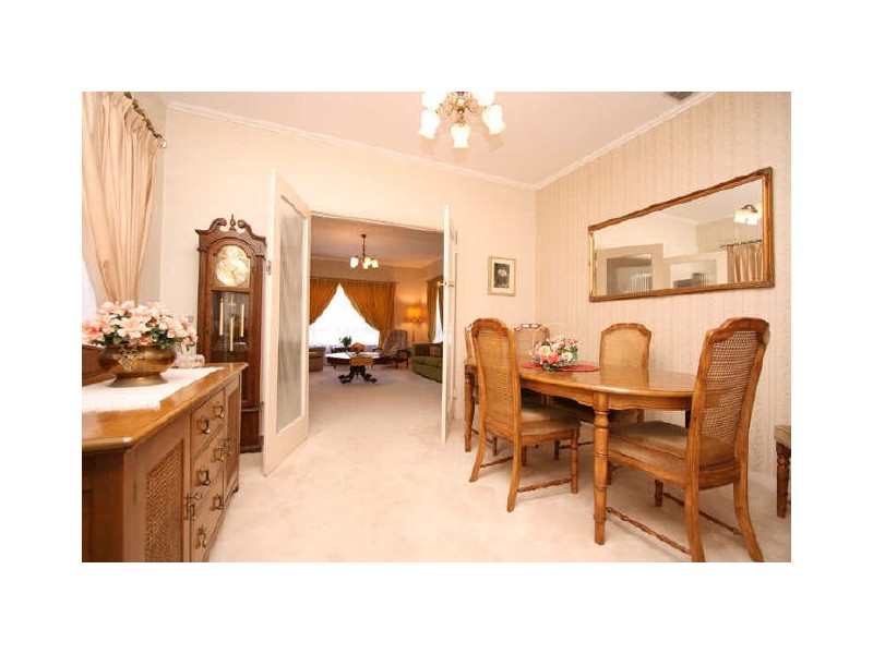 2 Cavendish Street, West Beach SA 5024
