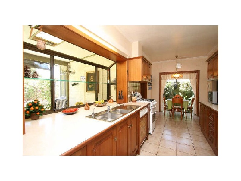 2 Cavendish Street, West Beach SA 5024