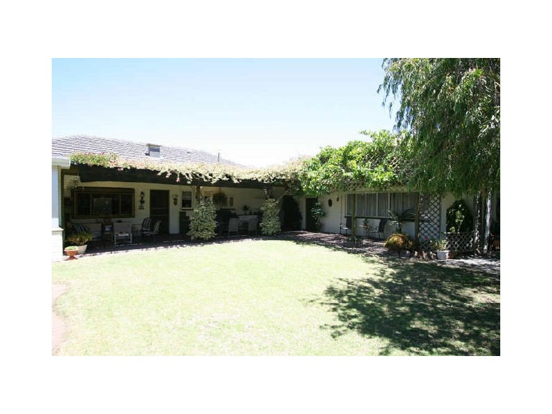 2 Cavendish Street, West Beach SA 5024