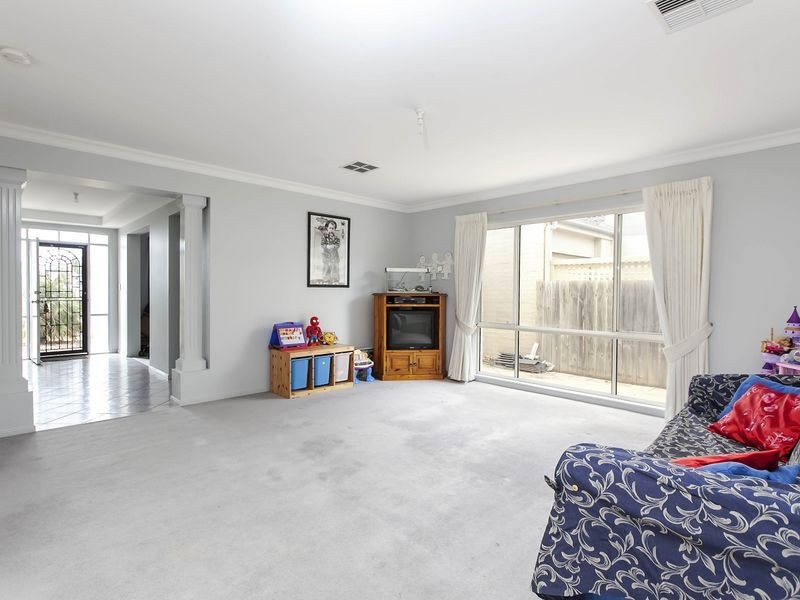 9 Southern Myth Drive, North Haven SA 5018