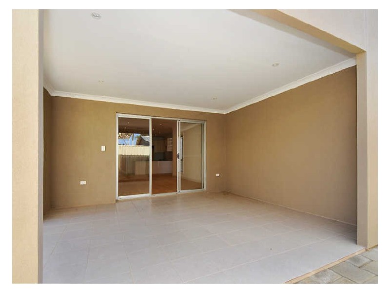 4 Florey Street, Seaton SA 5023