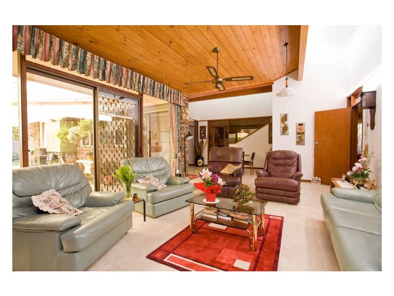 4 Tahiti Place, West Lakes SA 5021