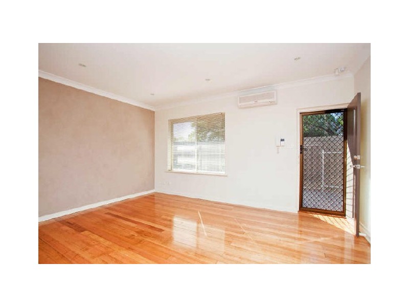 1/2 Torrens Avenue, West Hindmarsh SA 5007