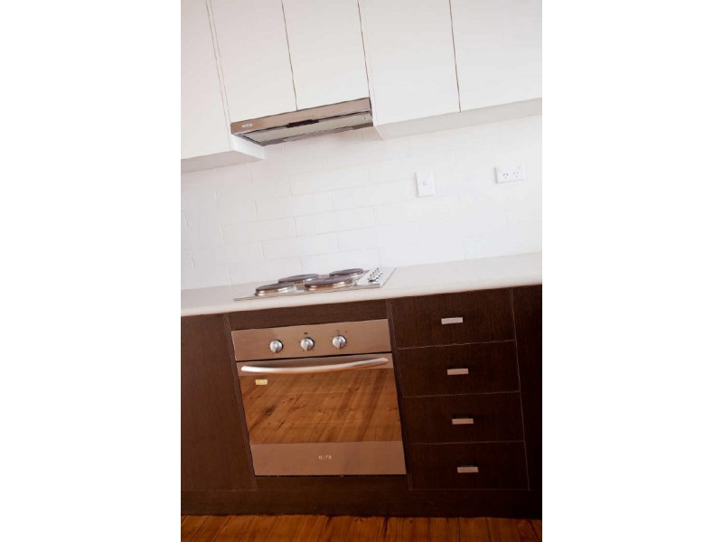 1/2 Torrens Avenue, West Hindmarsh SA 5007