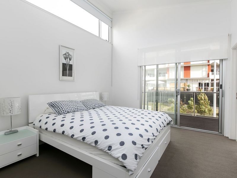 1 Kudlyo Close, New Port SA 5015