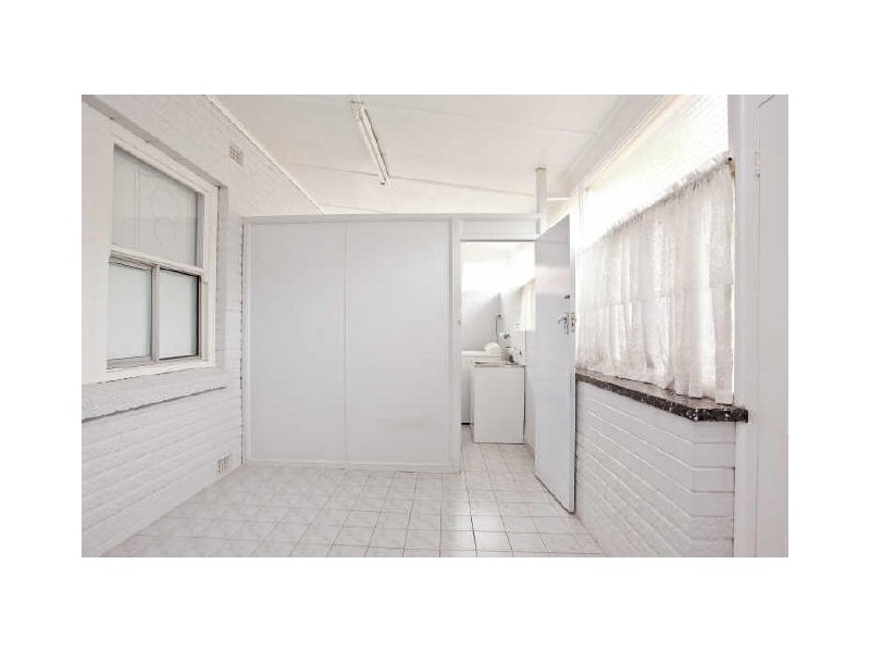 380 Tapleys Hill Road, Seaton SA 5023