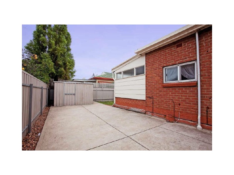 380 Tapleys Hill Road, Seaton SA 5023