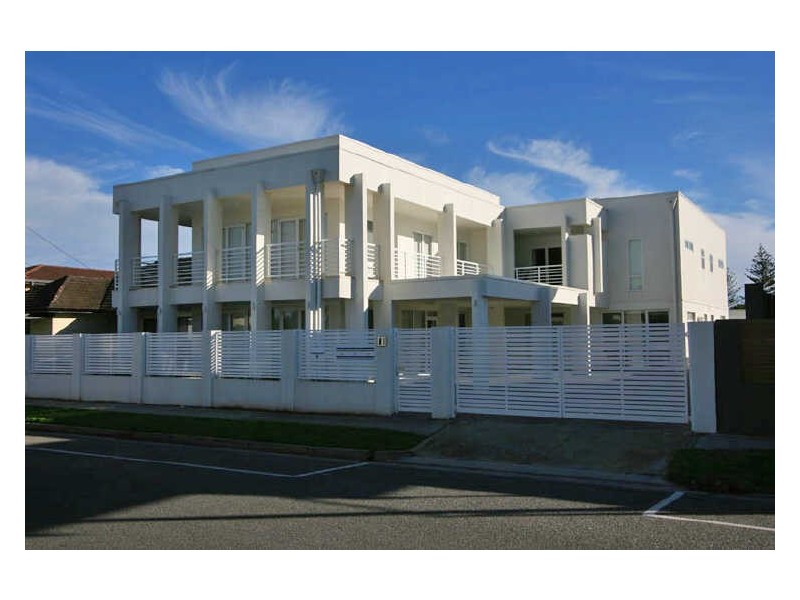 5/8 West Beach Road, West Beach SA 5024