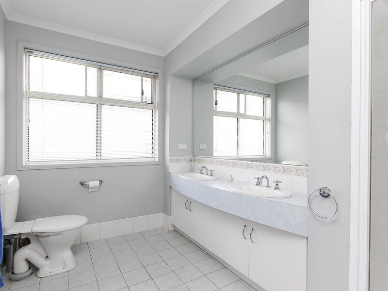 9 Southern Myth Drive, North Haven SA 5018