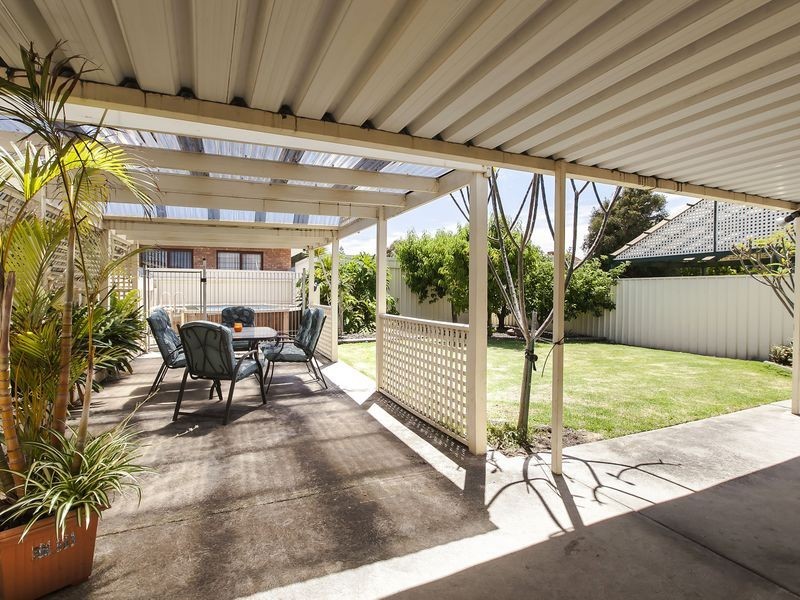 23 Bucknall Road, Glanville SA 5015