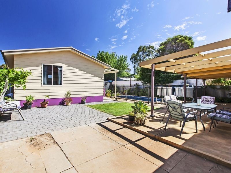 11 Rodney Street, Woodville SA 5011