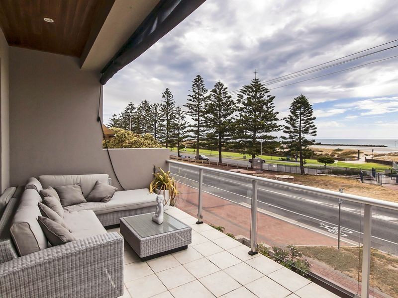 13 Esplanade, Semaphore South SA 5019