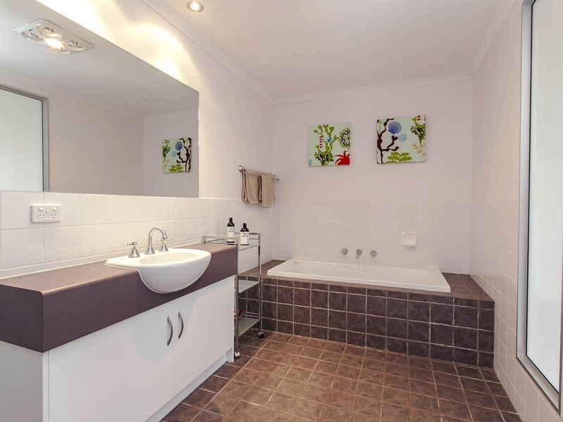 13 Esplanade, Semaphore South SA 5019