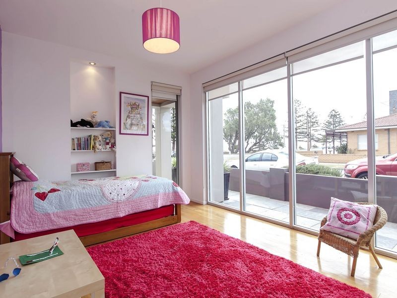13 Esplanade, Semaphore South SA 5019