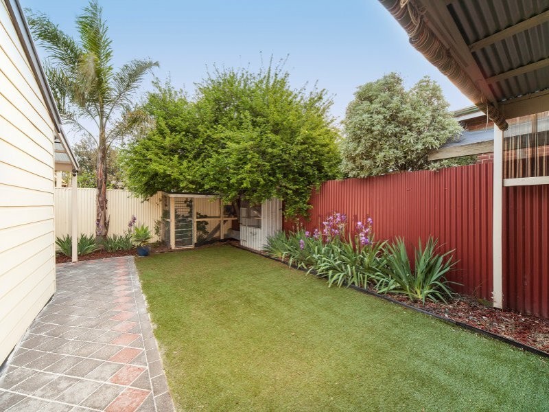 7 Rowley Terrace, Woodville SA 5011