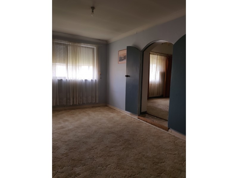 18 First Avenue, Seaton SA 5023