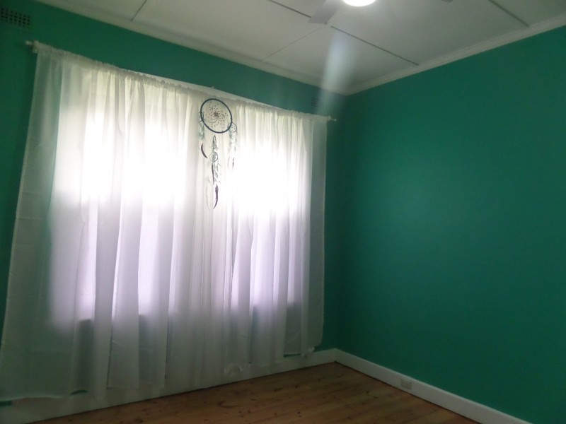 27 Findon Road, Woodville South SA 5011