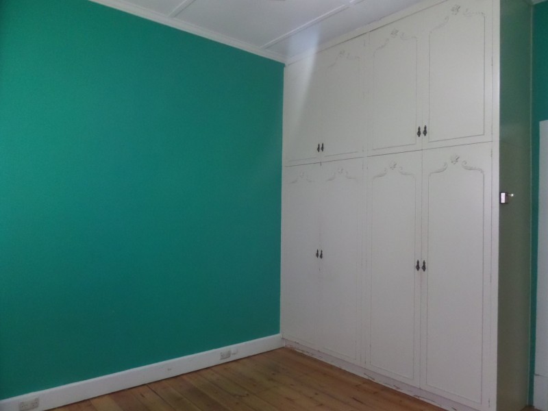 27 Findon Road, Woodville South SA 5011