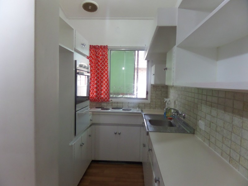 27 Findon Road, Woodville South SA 5011