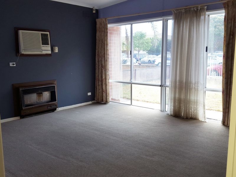 18 Gedville Road, Taperoo SA 5017