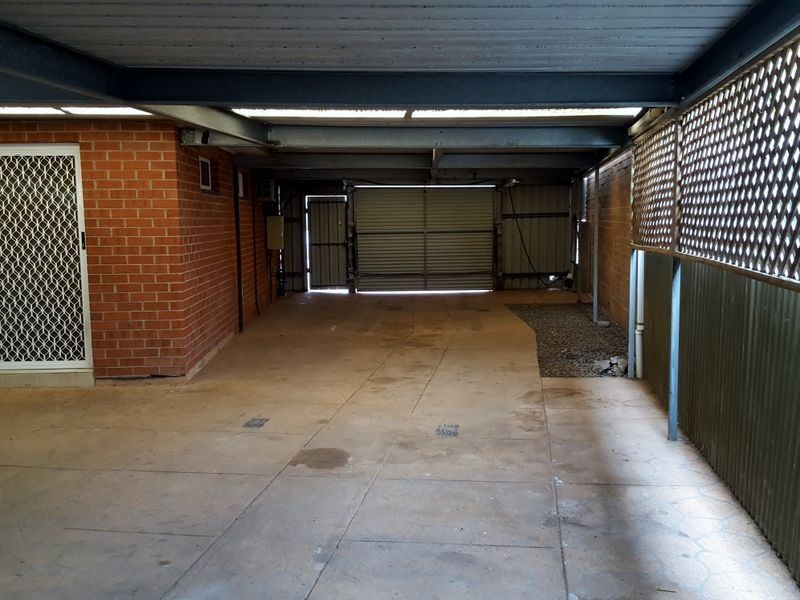 18 Gedville Road, Taperoo SA 5017