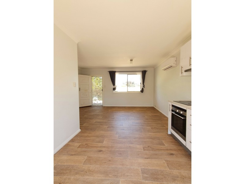 1A Thain Avenue, Findon SA 5023
