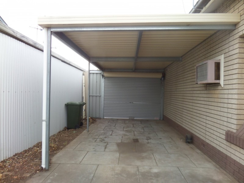 10 Price Avenue, Pennington SA 5013