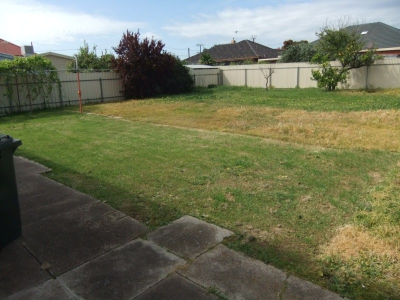 1 Garson Avenue, Croydon Park SA 5008