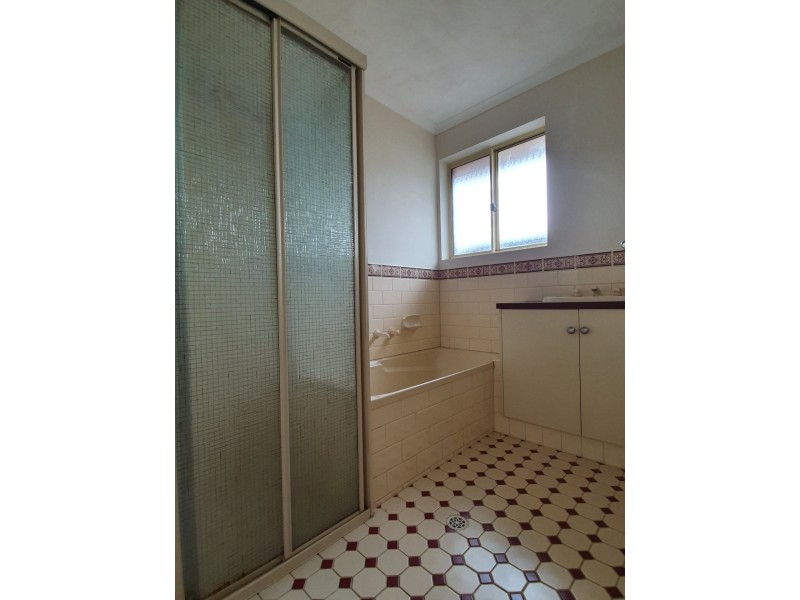 2/24 Angas Street, Alberton SA 5014